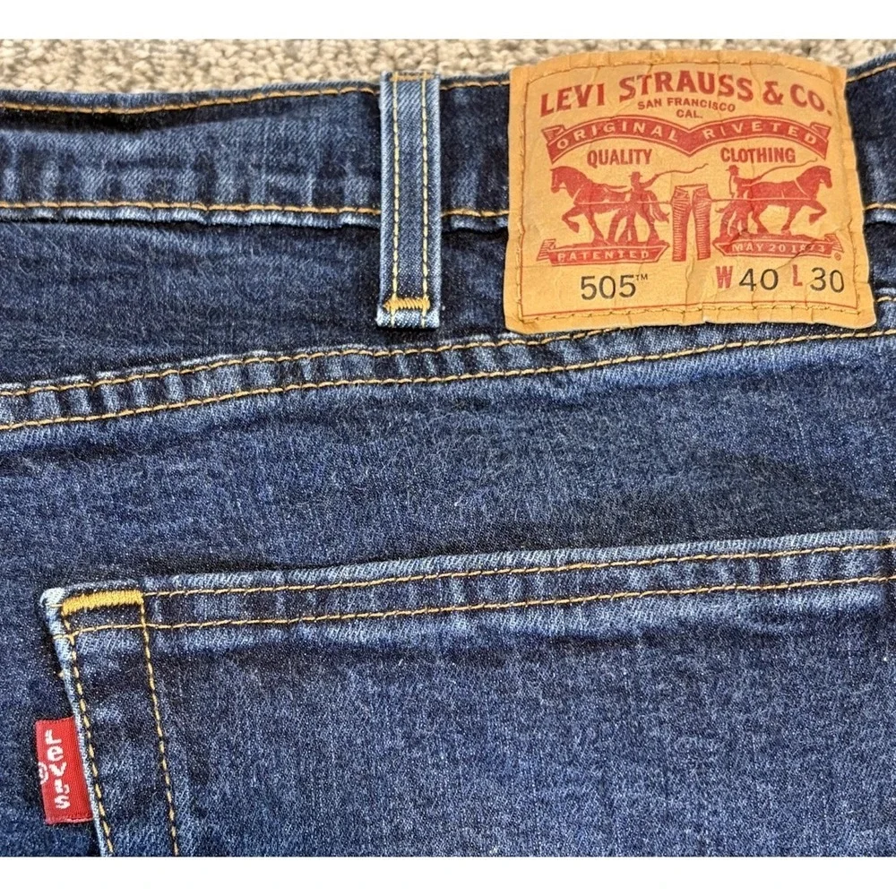 Levi's Size 40x30 Men's 505 Jeans‎ Levi Denim Classic Relaxed Fit Straight Leg